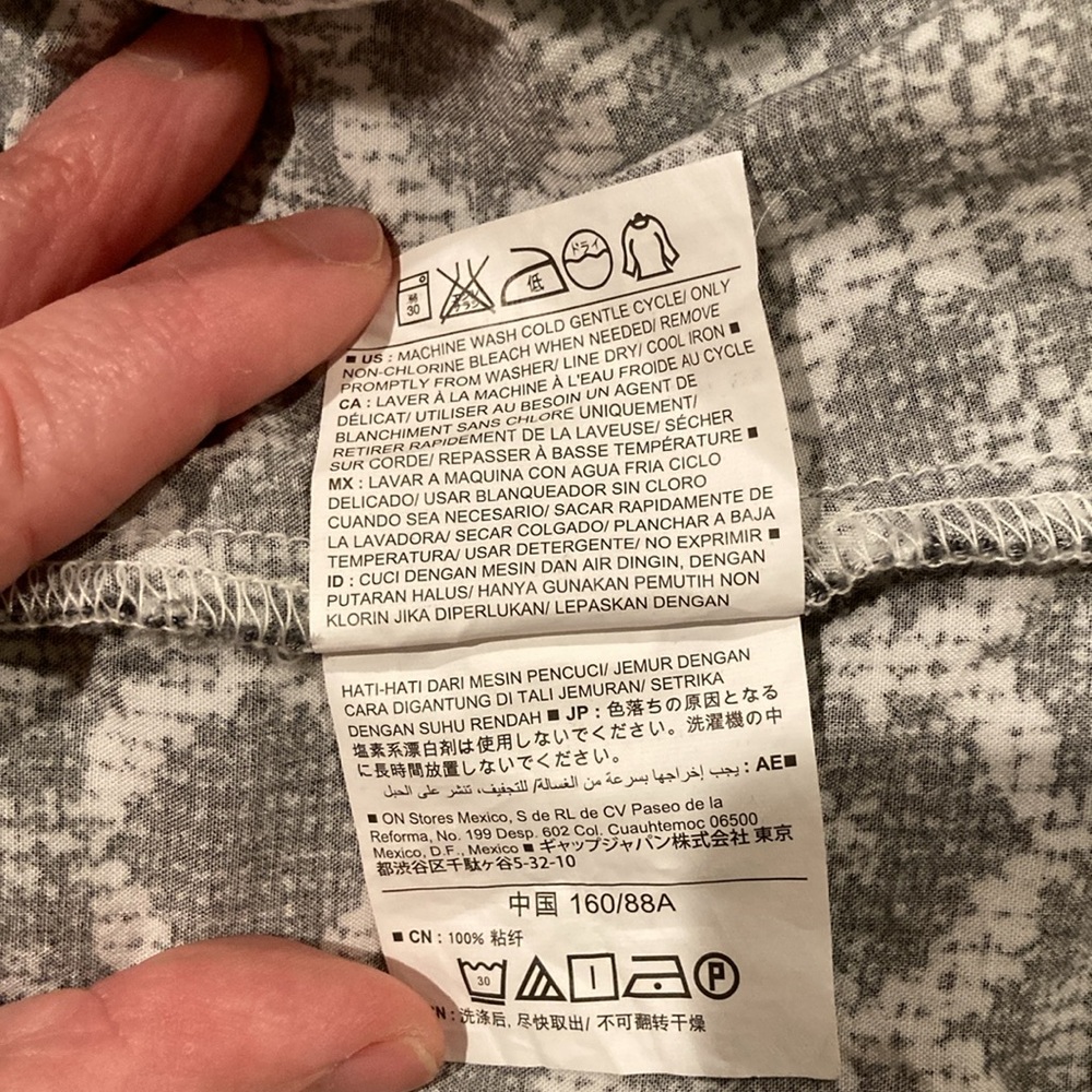 Old Navy rayon dress 🖤🤍 small - Picture 8 of 10